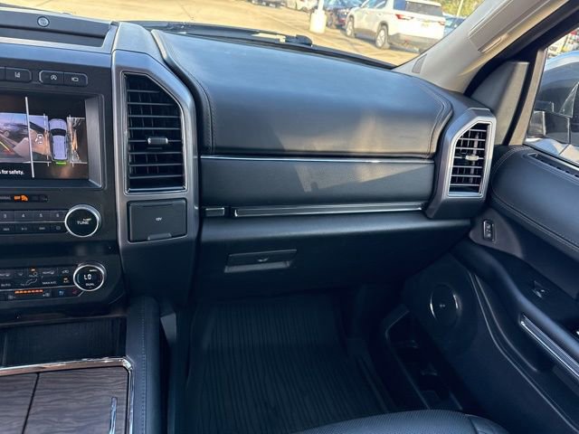 Used 2020 Ford Expedition Platinum image 25