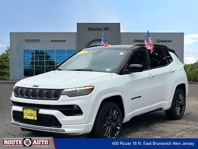 Used 2023 Jeep Compass High Altitude AWD/4WD image 2