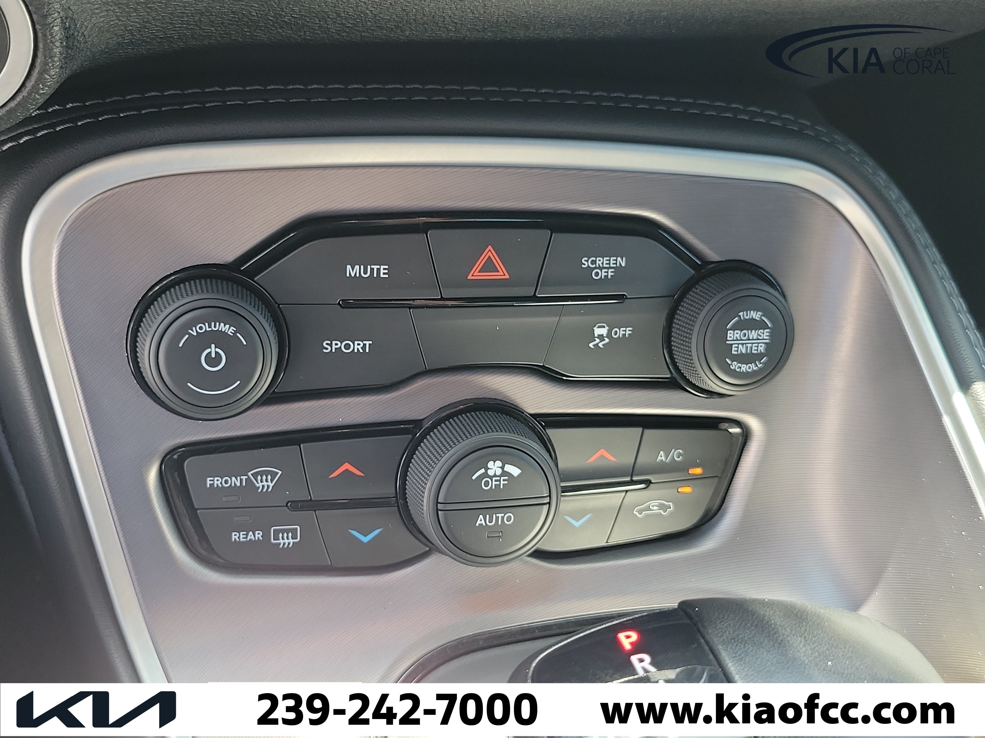 Used 2020 Dodge Challenger SXT w/ Blacktop Package RWD image 27
