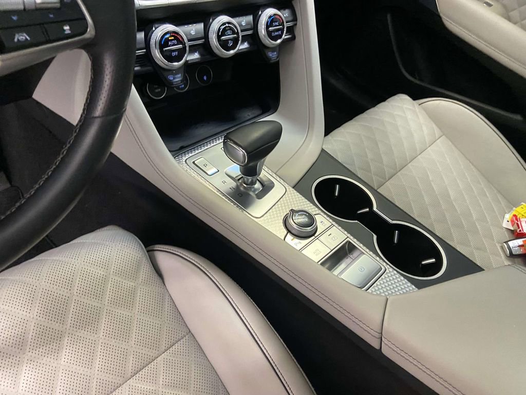 Used 2023 Genesis G70 3.3T w/ Sport Prestige Package image 22