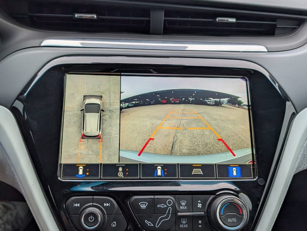 Certified 2020 Chevrolet Bolt Premier w/ Infotainment Package FWD image 7