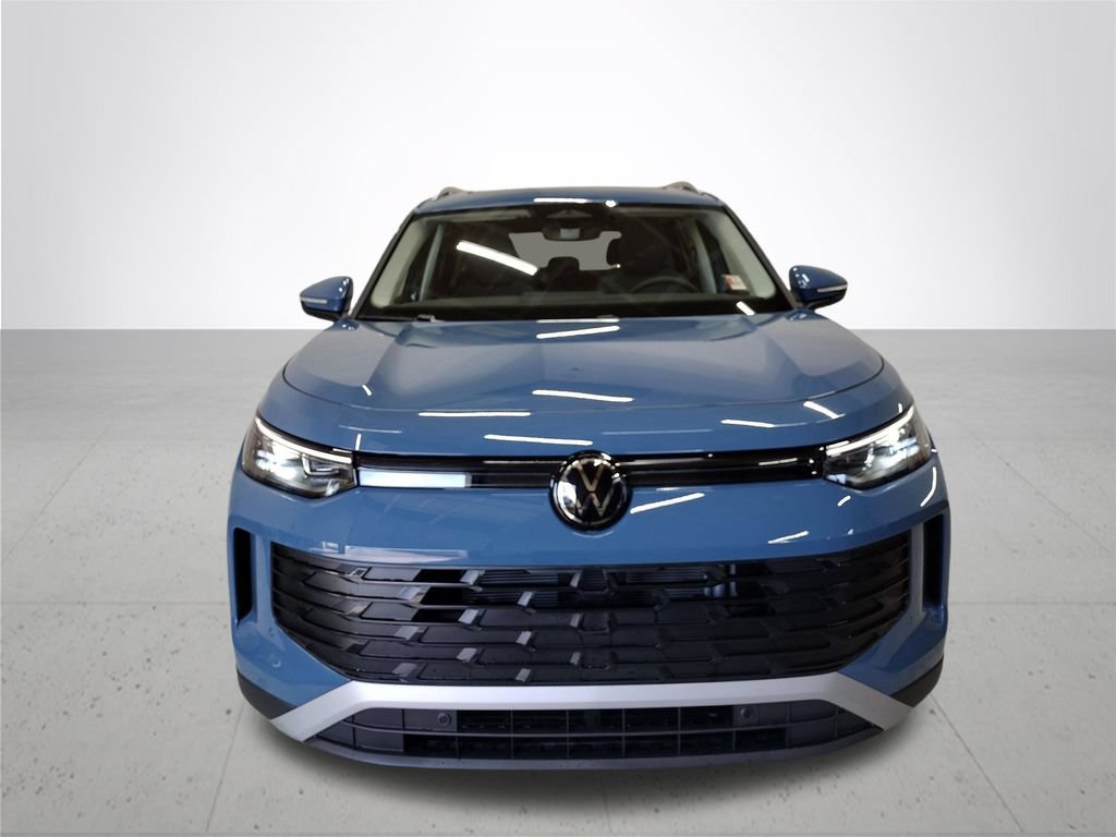 New 2026 Volkswagen Tiguan SE AWD/4WD image 3