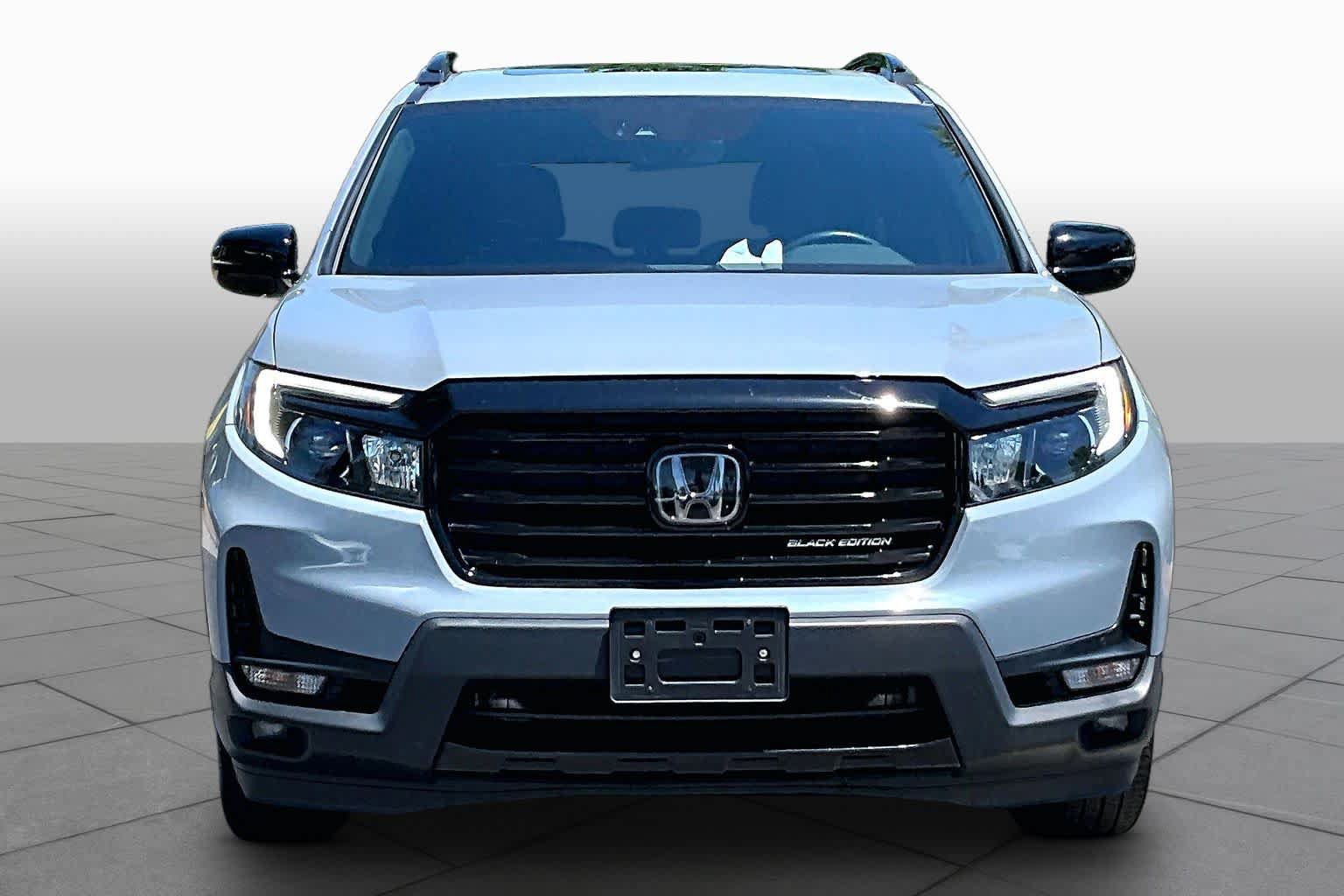 Certified 2024 Honda Passport Black Edition image 37