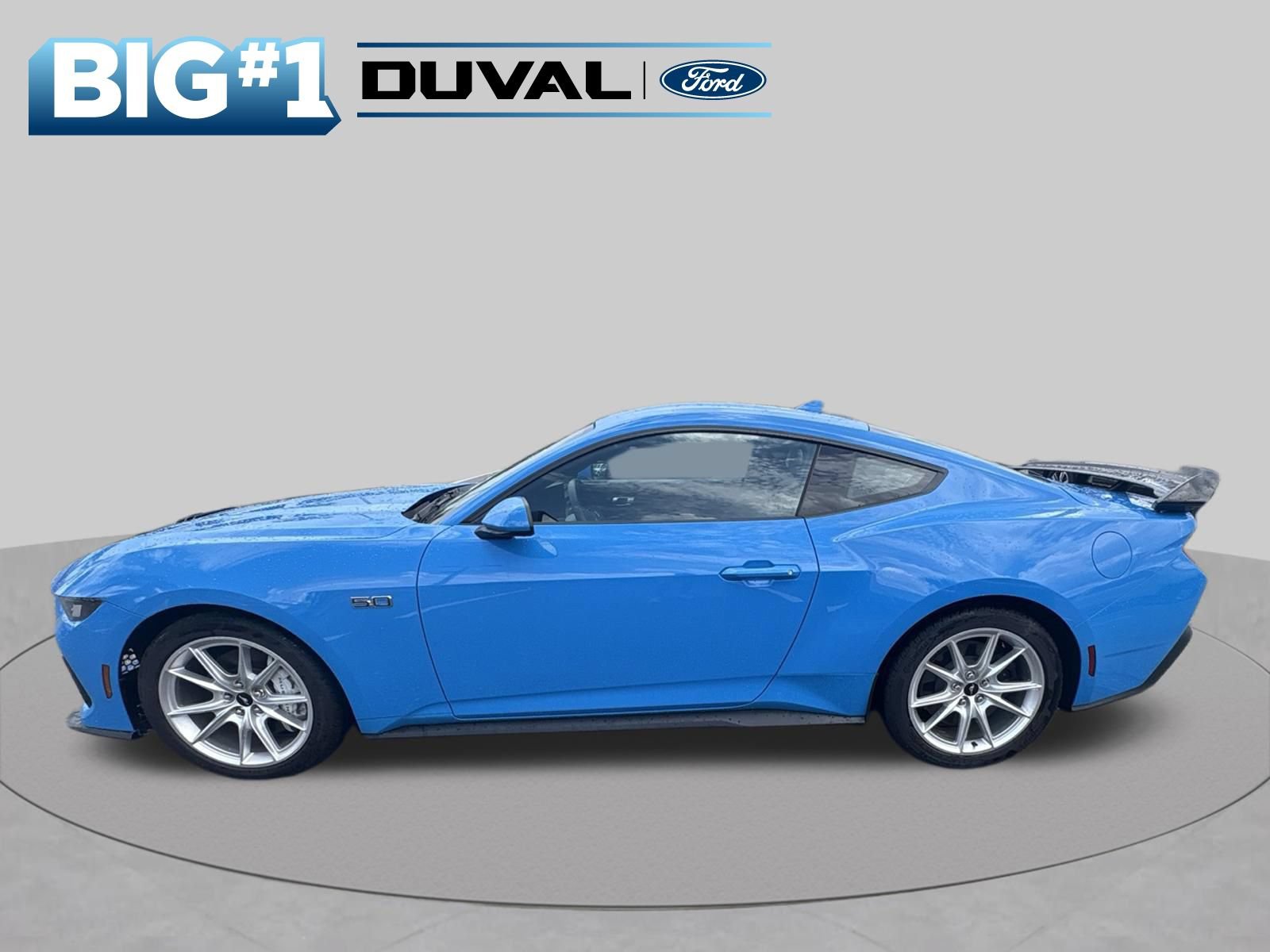 Used 2024 Ford Mustang GT RWD image 6