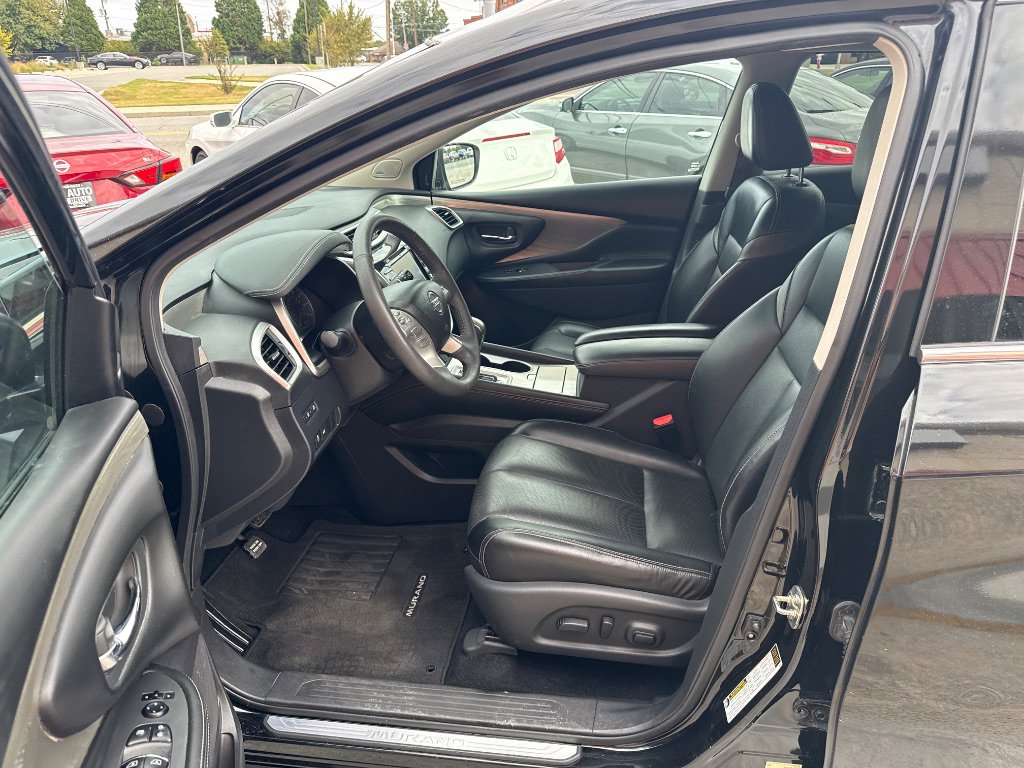 Used 2017 Nissan Murano SL w/ Cargo Package image 9