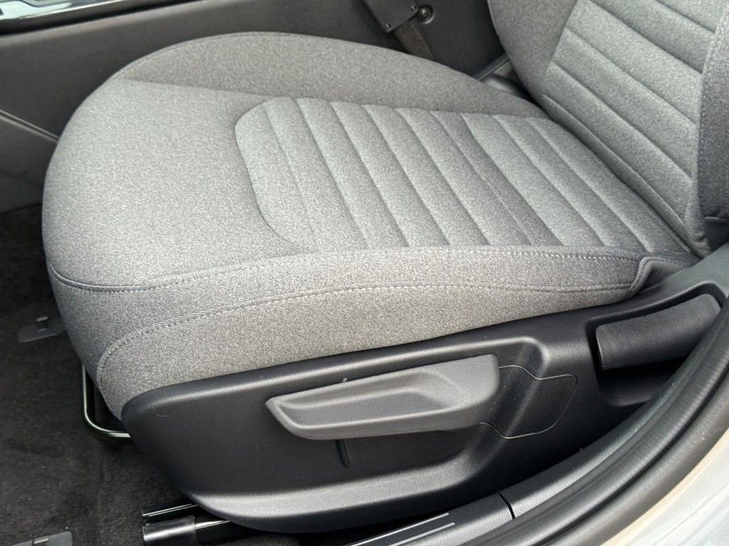 New 2025 Kia K4 EX image 21