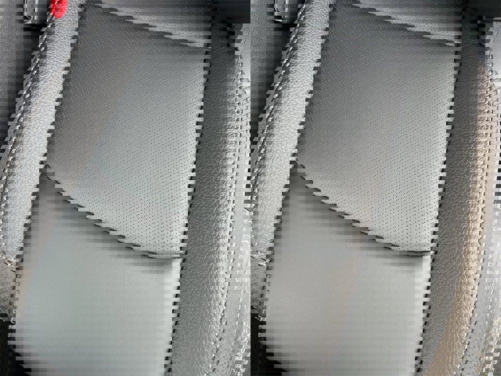 New 2026 Nissan Pathfinder SL image 11