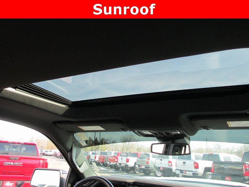 Certified 2023 GMC Sierra 1500 AT4 w/ AT4 Premium Package image 15