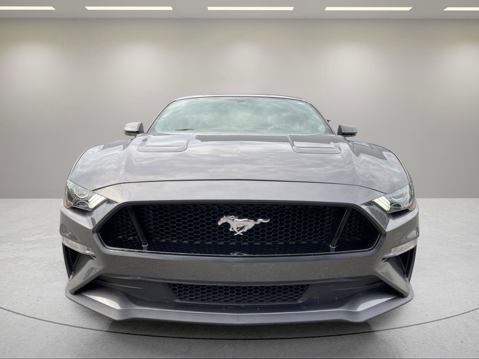 Used 2018 Ford Mustang GT Premium RWD image 8