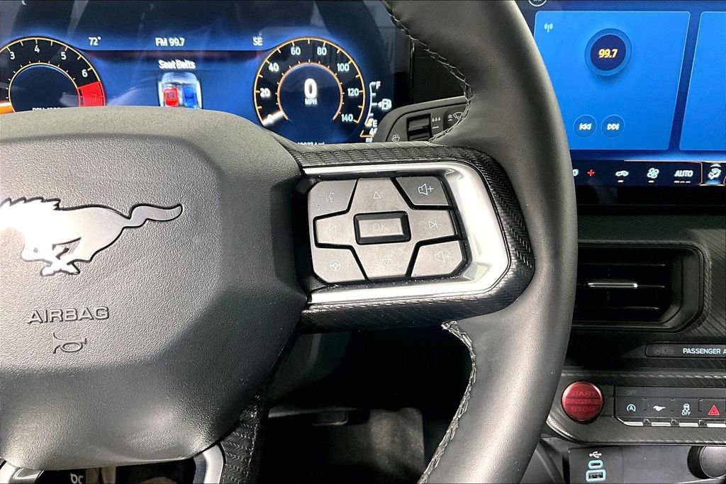 Used 2025 Ford Mustang Coupe image 19