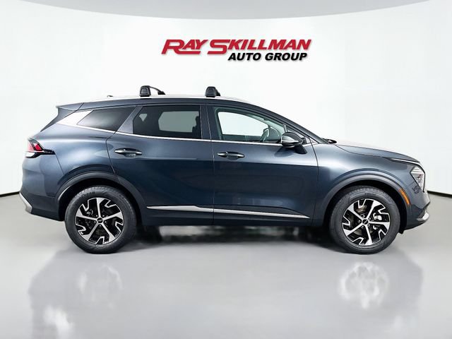 Used 2024 Kia Sportage EX AWD/4WD image 8