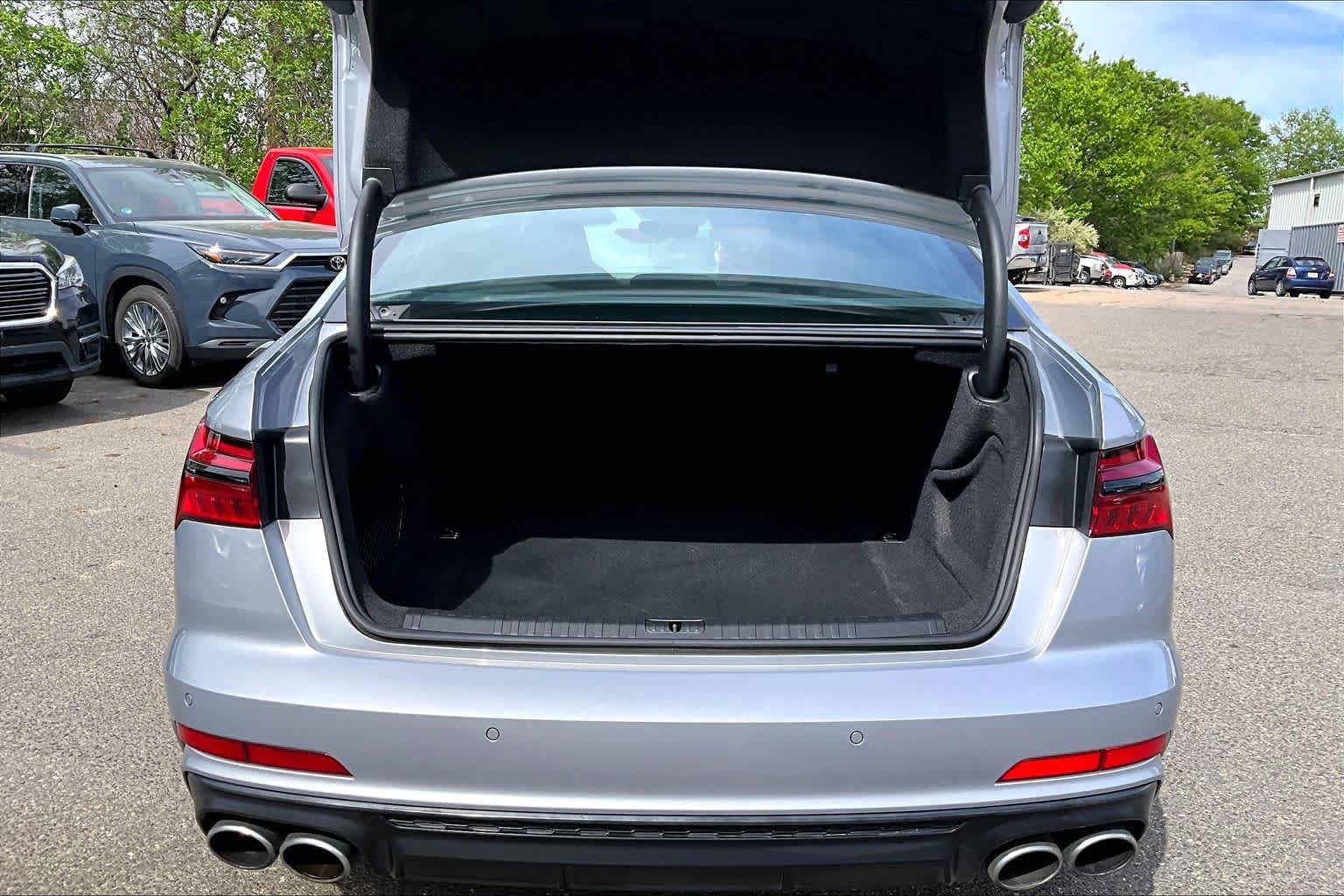 Used 2023 Audi S6 Prestige AWD/4WD image 31