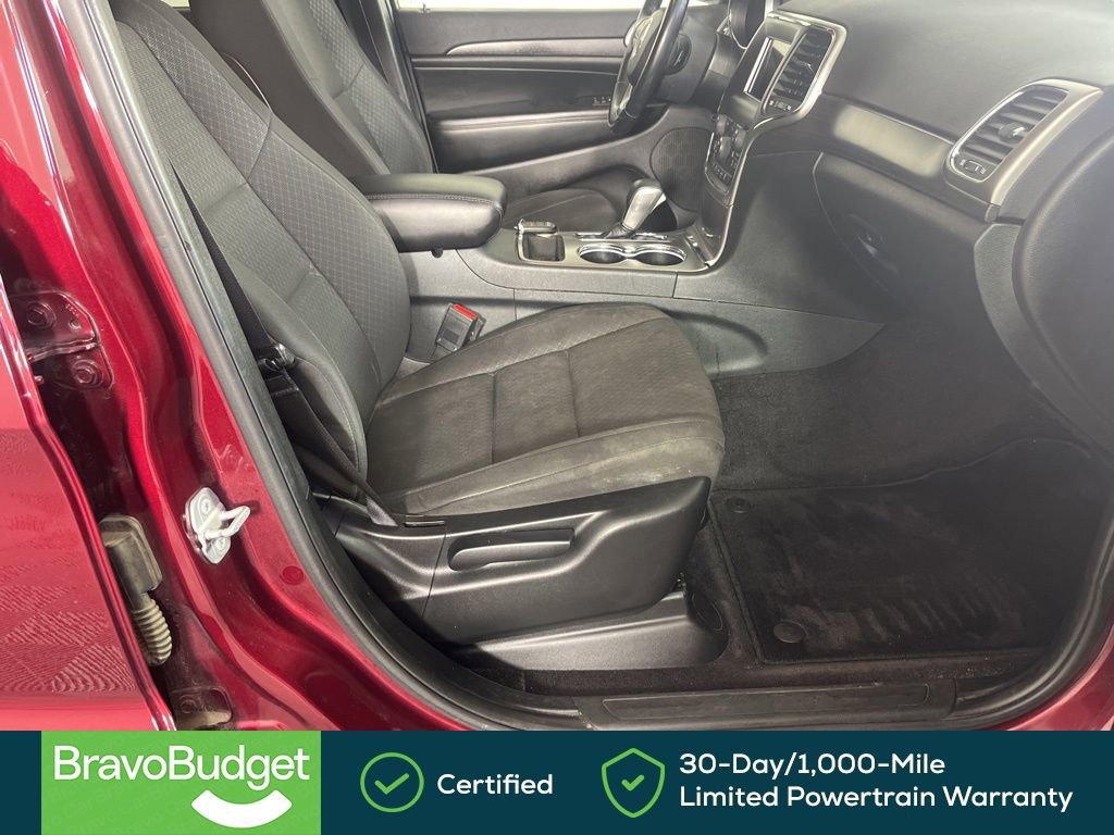 Used 2018 Jeep Grand Cherokee Laredo image 15