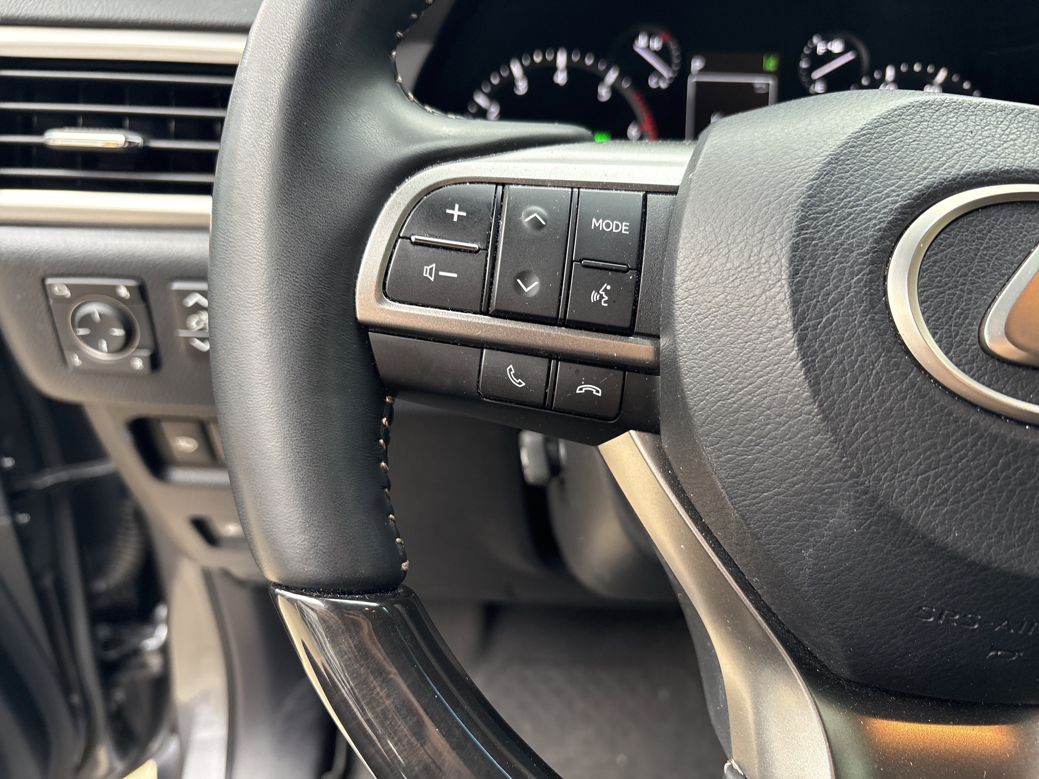 Certified 2023 Lexus GX 460 Premium AWD/4WD image 19