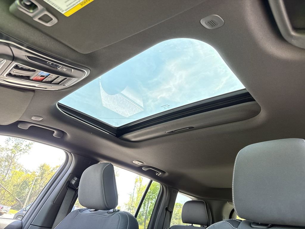 New 2026 Jeep Grand Cherokee Laredo X image 18