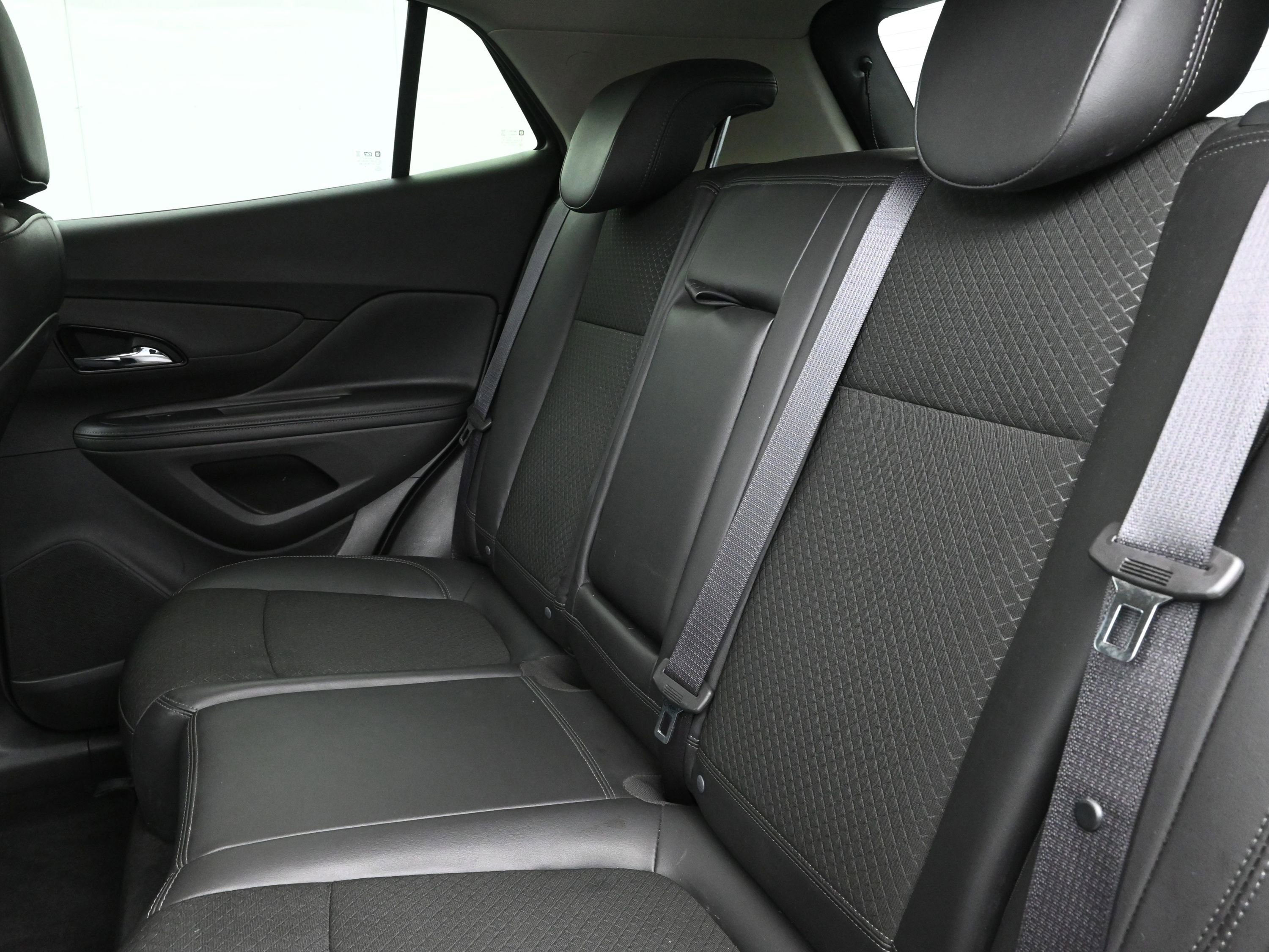 Used 2019 Buick Encore Preferred image 22