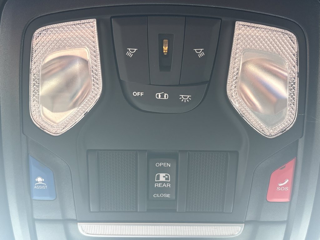 New 2026 RAM 2500 Big Horn AWD/4WD image 40