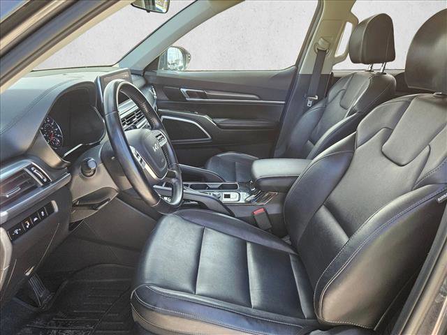 Used 2022 Kia Telluride S FWD image 17