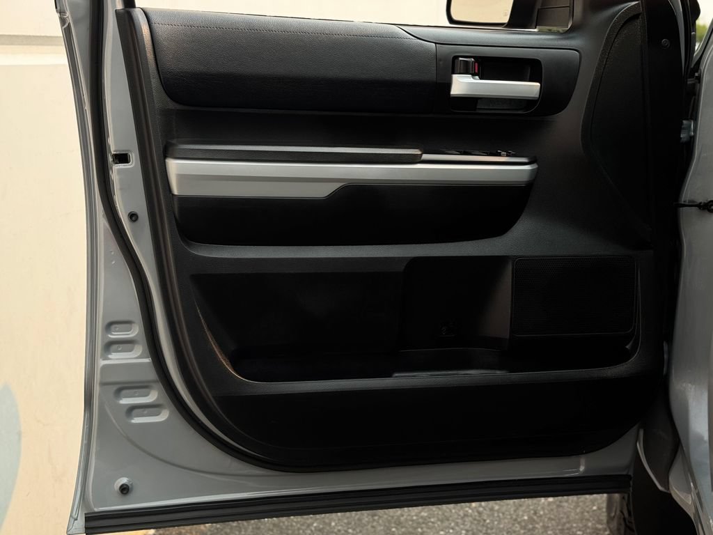 Used 2021 Toyota Tundra SR5 AWD/4WD image 11