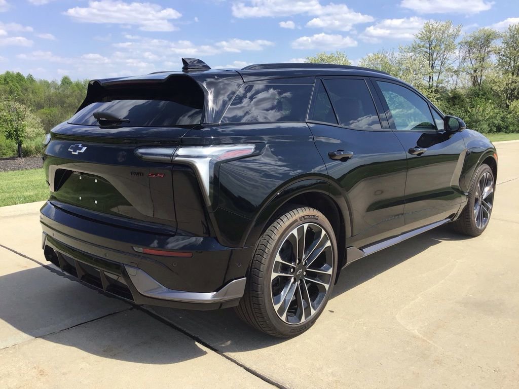 Used 2025 Chevrolet Blazer EV SS AWD/4WD image 6