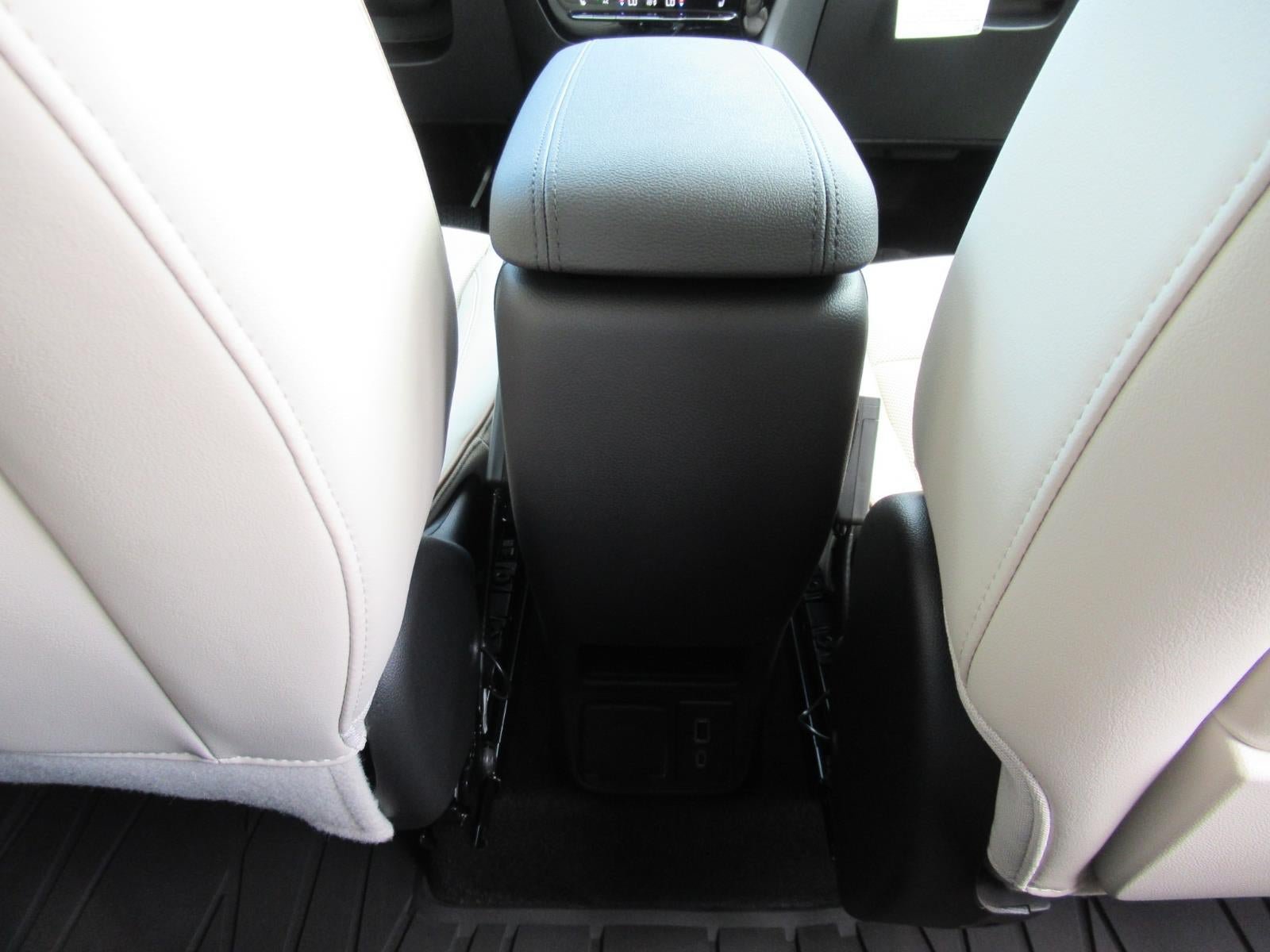 New 2026 Buick Encore GX Avenir w/ Avenir Technology Package FWD image 35