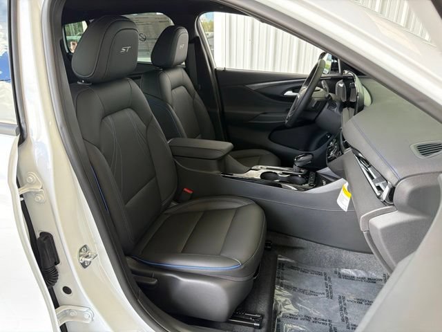 New 2026 Buick Envista Sport Touring w/ Convenience I Package FWD image 20