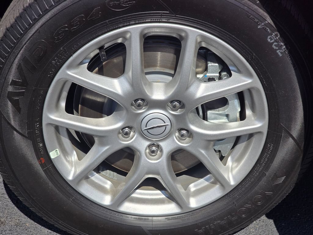 Used 2026 Chrysler Pacifica Select FWD image 10