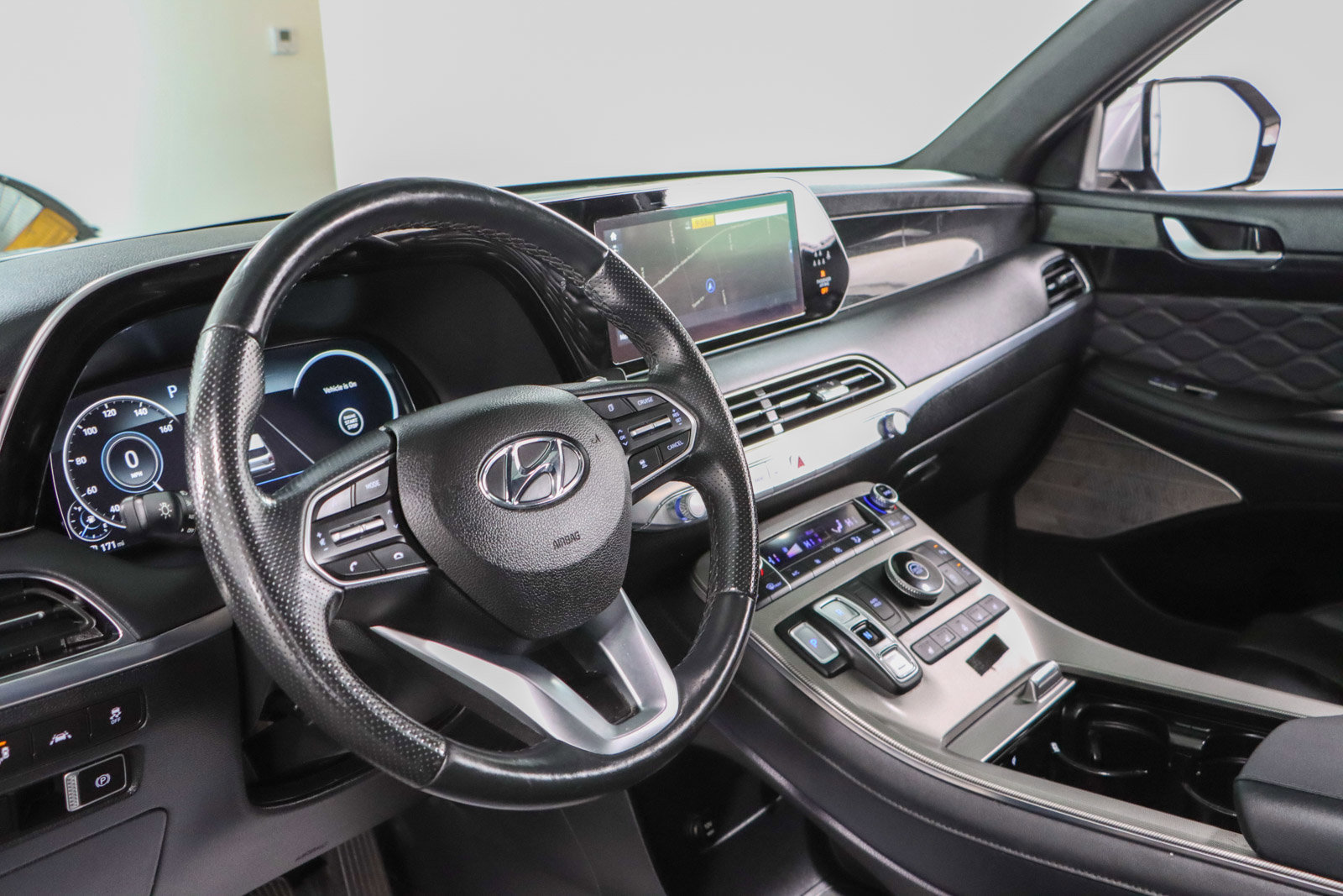 Used 2020 Hyundai Palisade Limited image 23