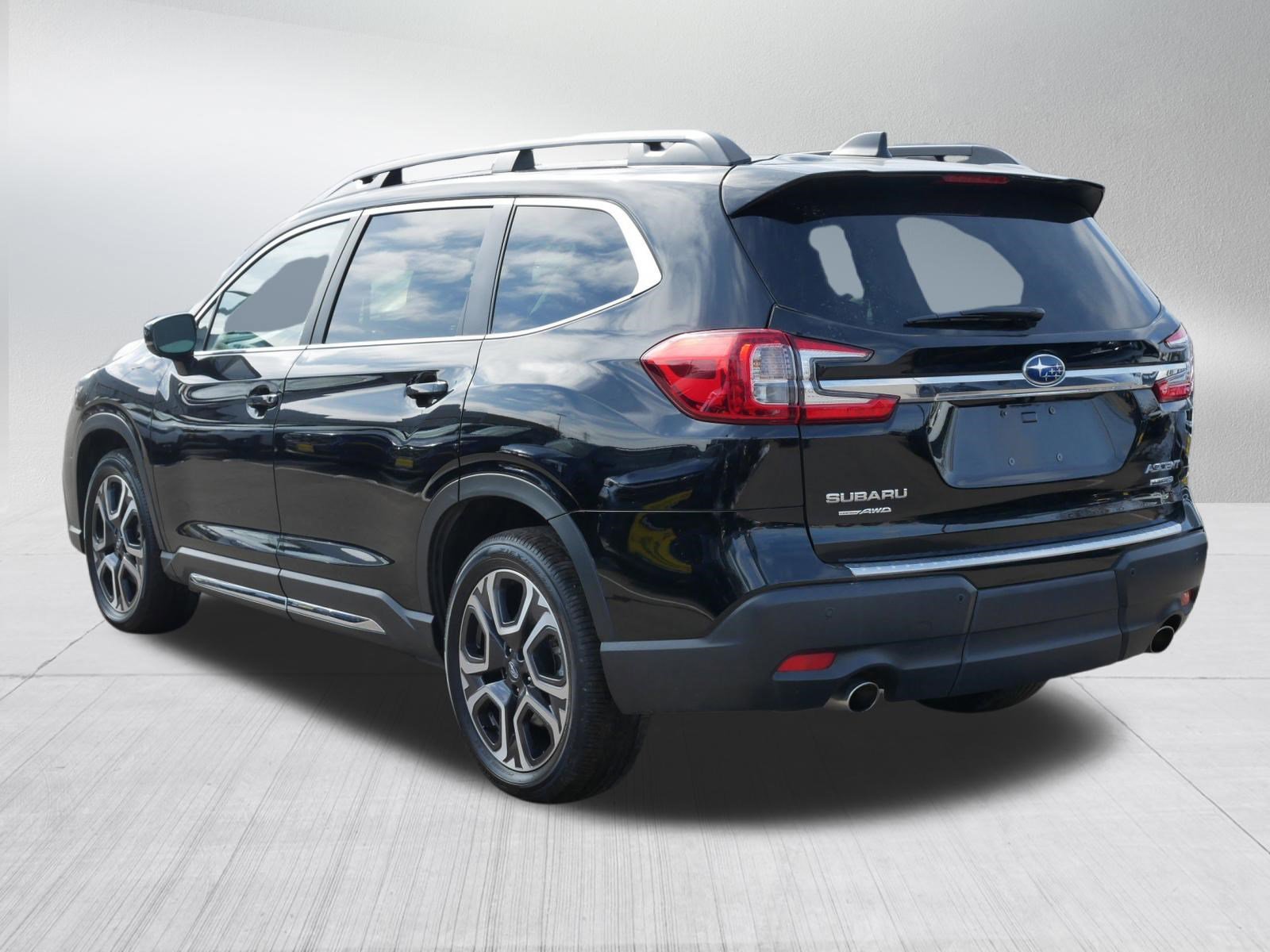 Certified 2025 Subaru Ascent Limited image 5