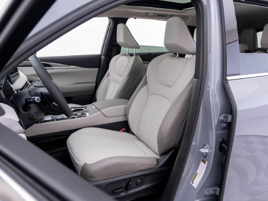 Used 2026 INFINITI QX60 Luxe AWD/4WD image 18