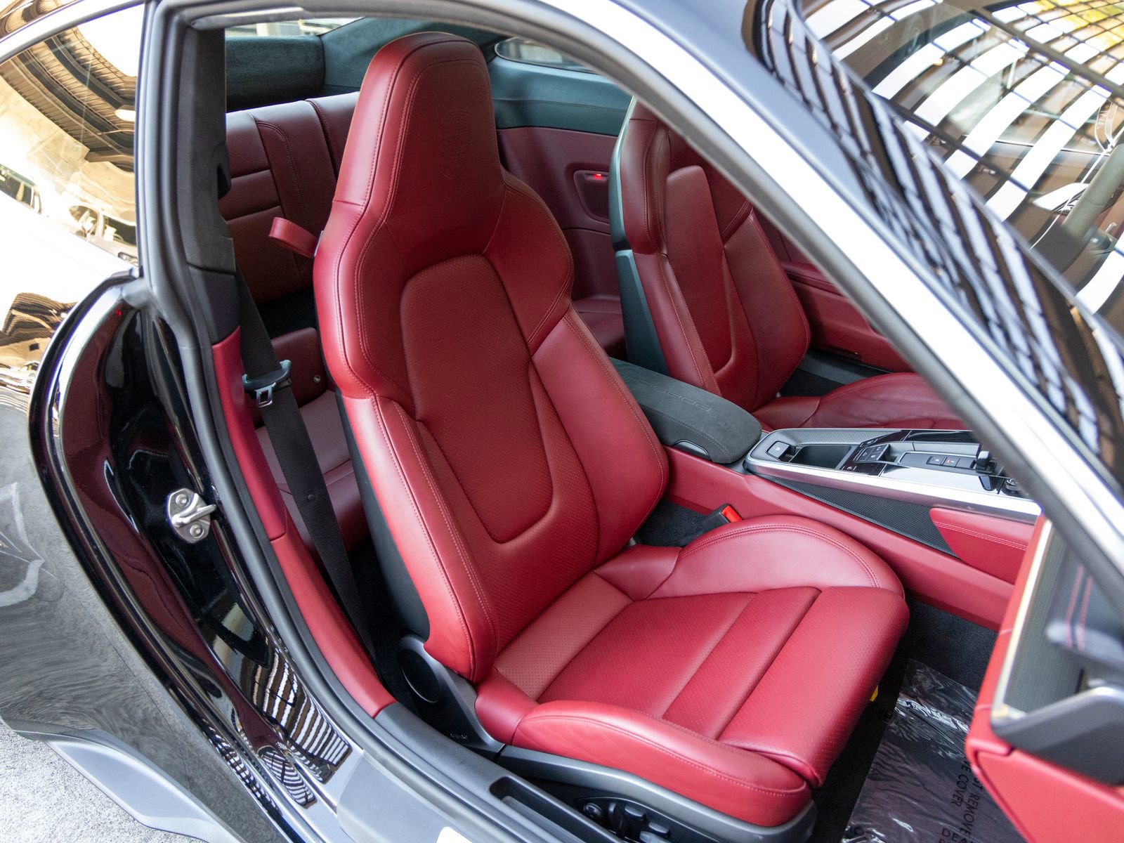 Used 2021 Porsche 911 Turbo S image 52