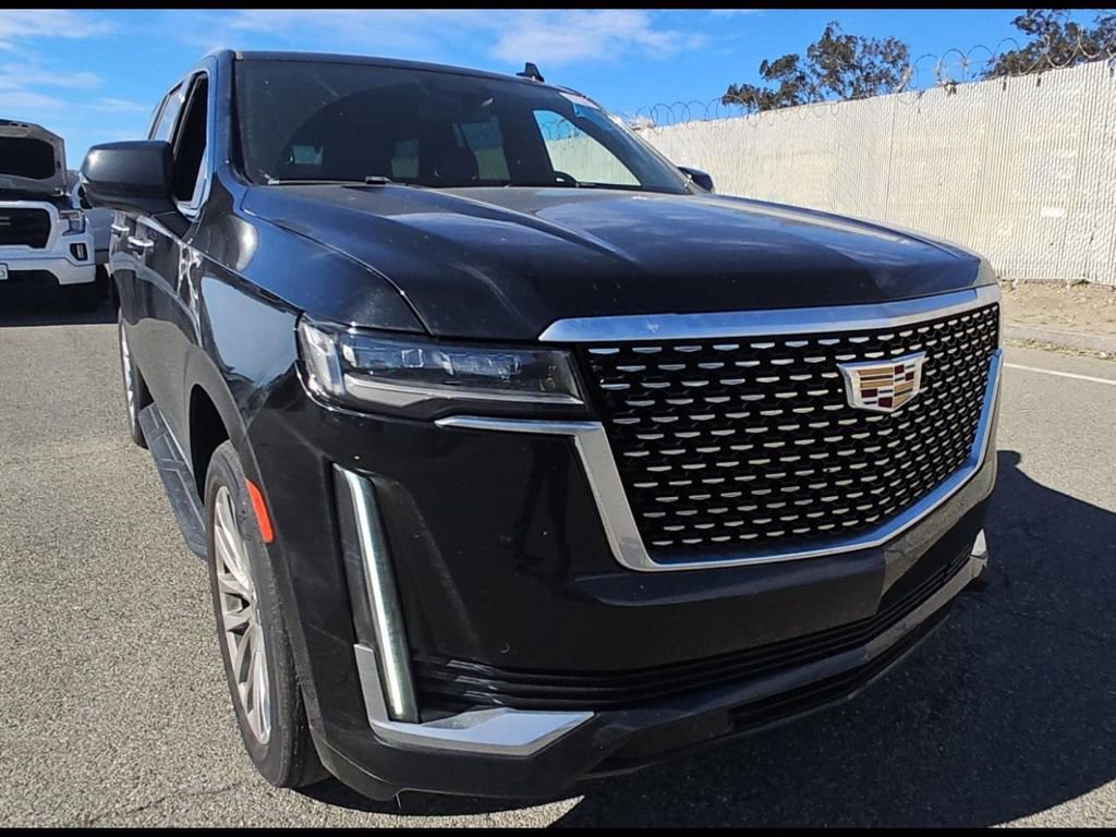Used 2023 Cadillac Escalade Luxury image 5