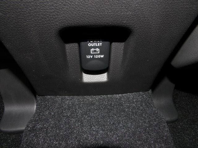 New 2024 Mitsubishi Eclipse Cross LE image 18