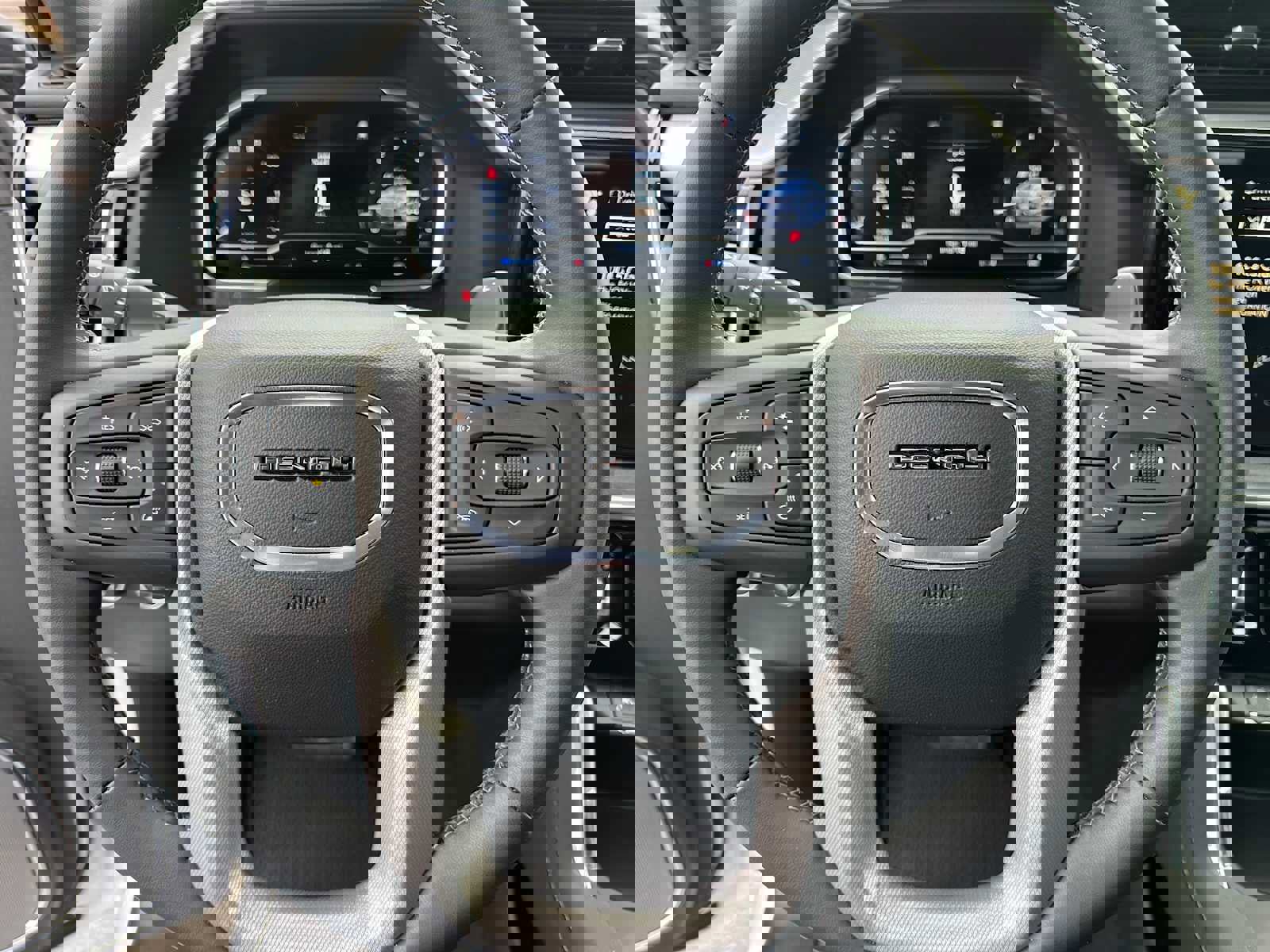 Used 2025 GMC Sierra 1500 Denali w/ Denali Reserve Package image 24