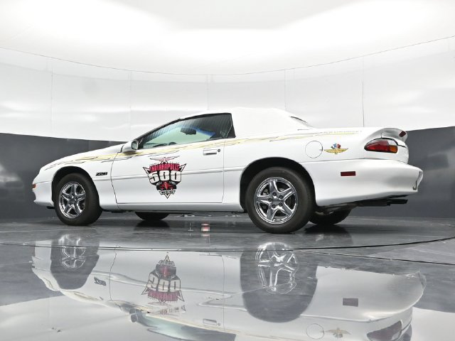 Used 1999 Chevrolet Camaro Z28 RWD image 46