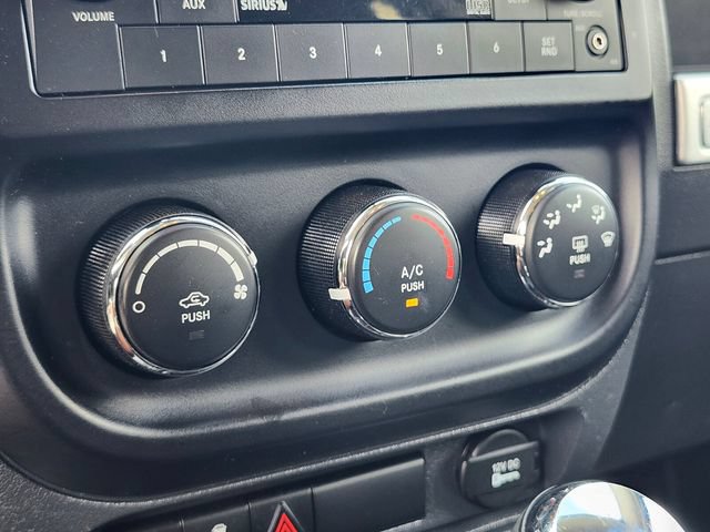 Used 2016 Jeep Compass Sport w/ Power Value Group AWD/4WD image 21