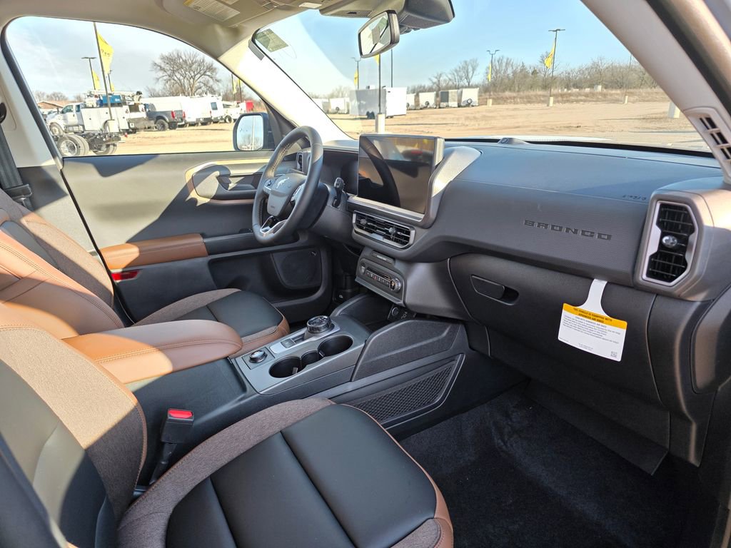 New 2026 Ford Bronco Sport Outer Banks w/ Outer Banks Tech Package+ AWD/4WD image 30