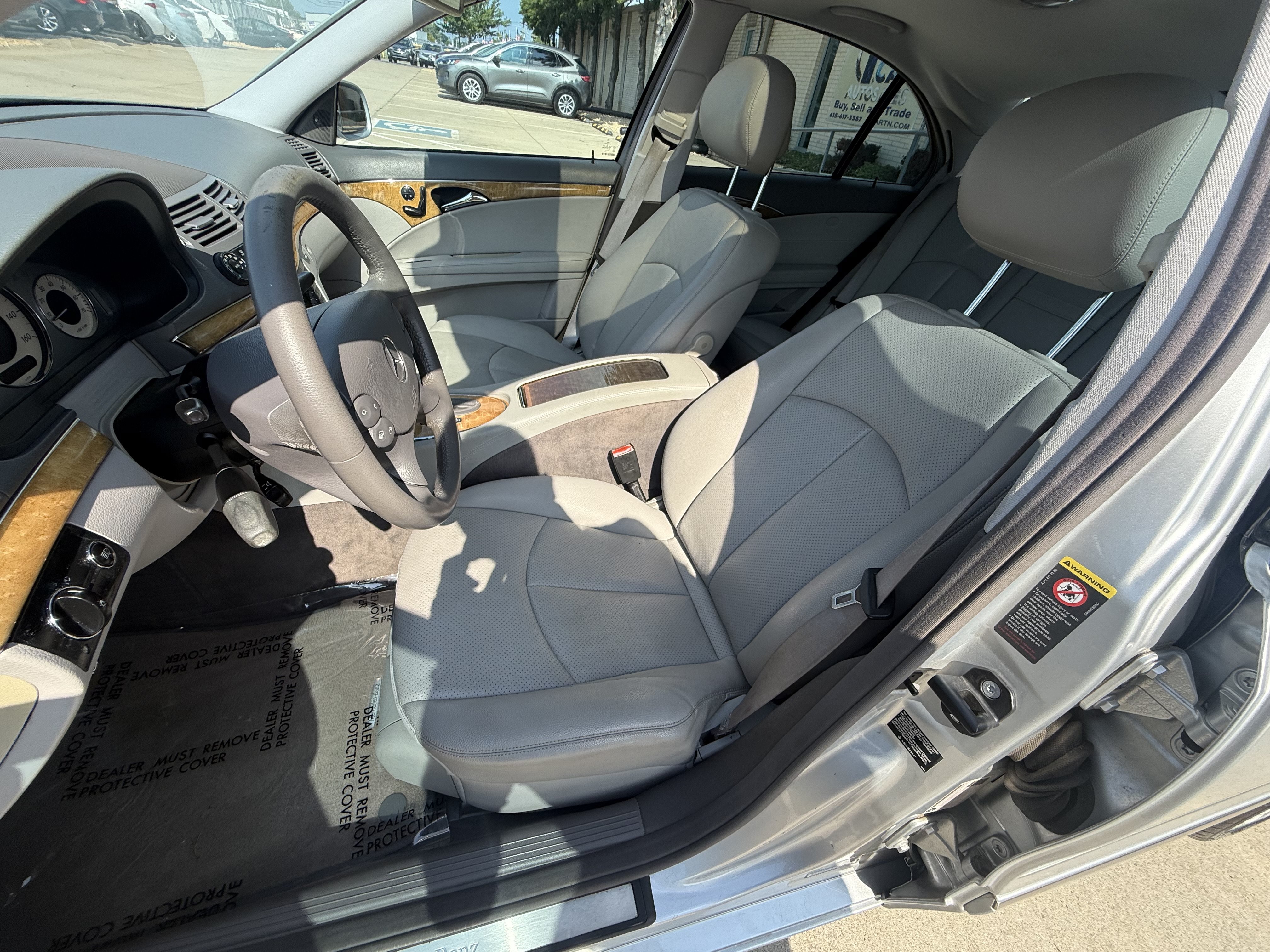 Used 2007 Mercedes-Benz E 350 Sedan w/ Premium Pkg 1 image 9