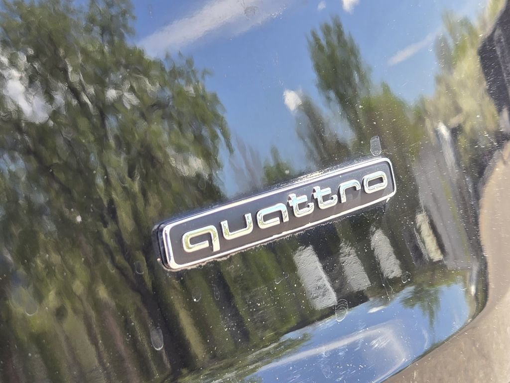Used 2024 Audi Q7 3.0T Prestige AWD/4WD image 13