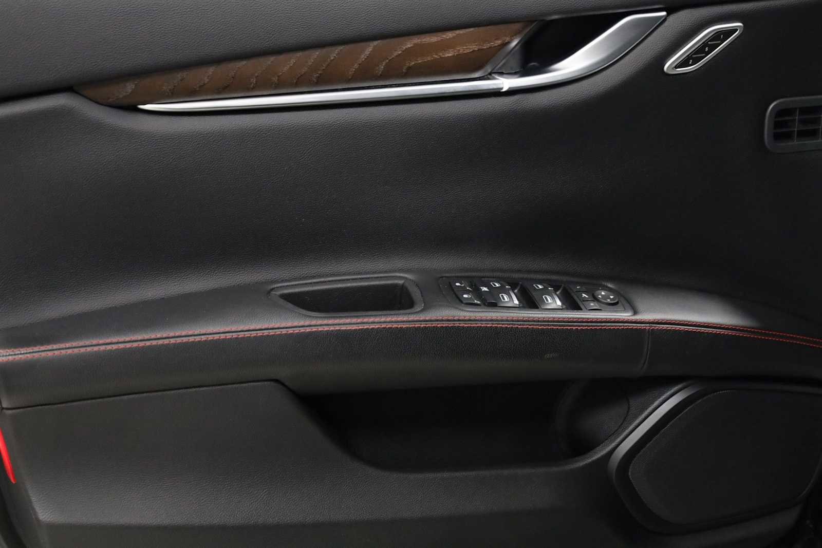Used 2017 Maserati Ghibli S Q4 image 16