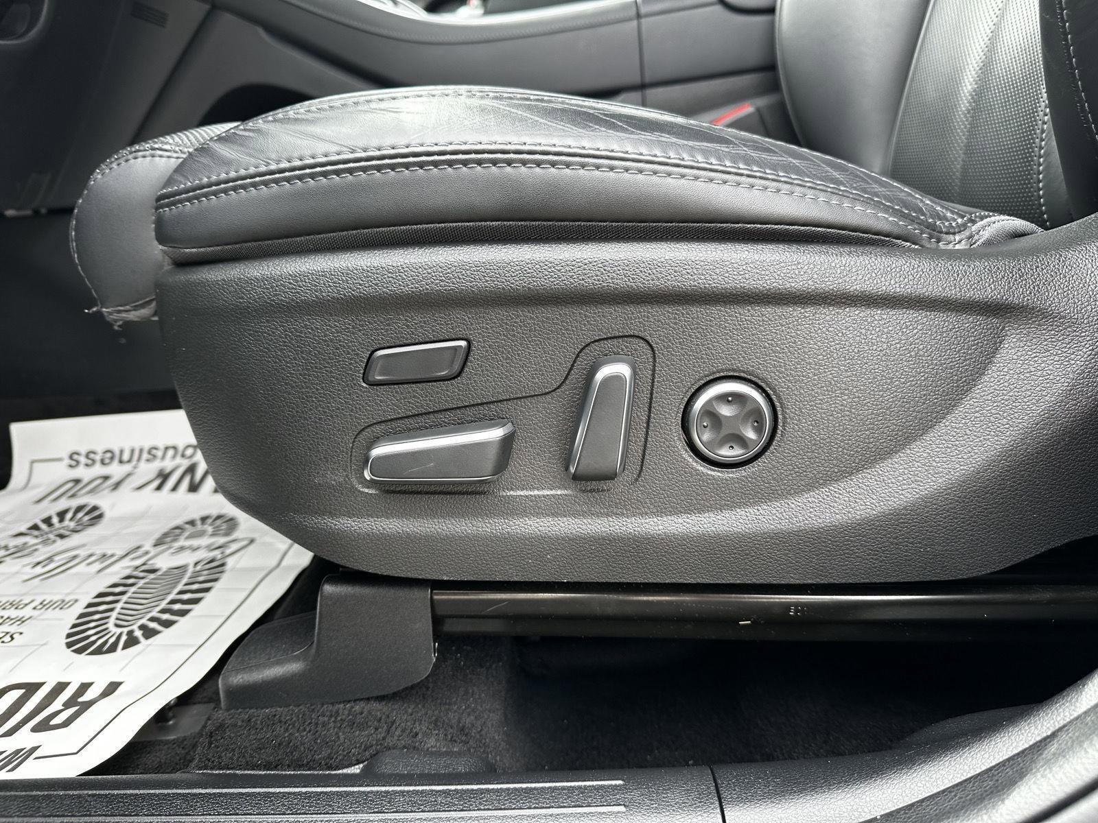 Used 2022 Hyundai Santa Fe Calligraphy AWD/4WD image 8