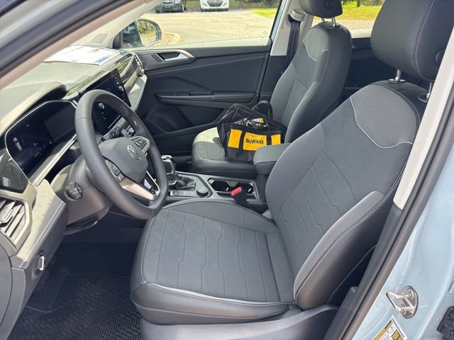 New 2026 Volkswagen Taos SE AWD/4WD image 14