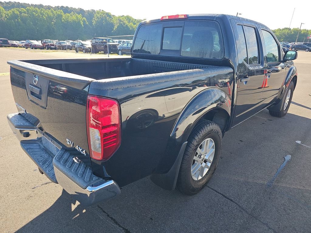Used 2017 Nissan Frontier SV AWD/4WD image 7