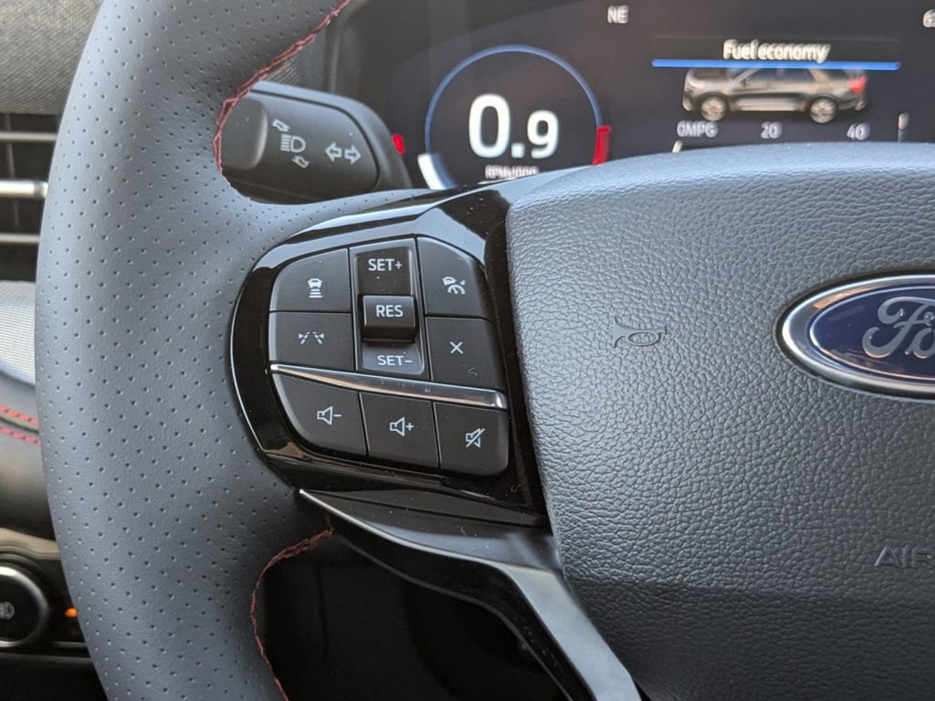 New 2026 Ford Explorer ST-Line image 29