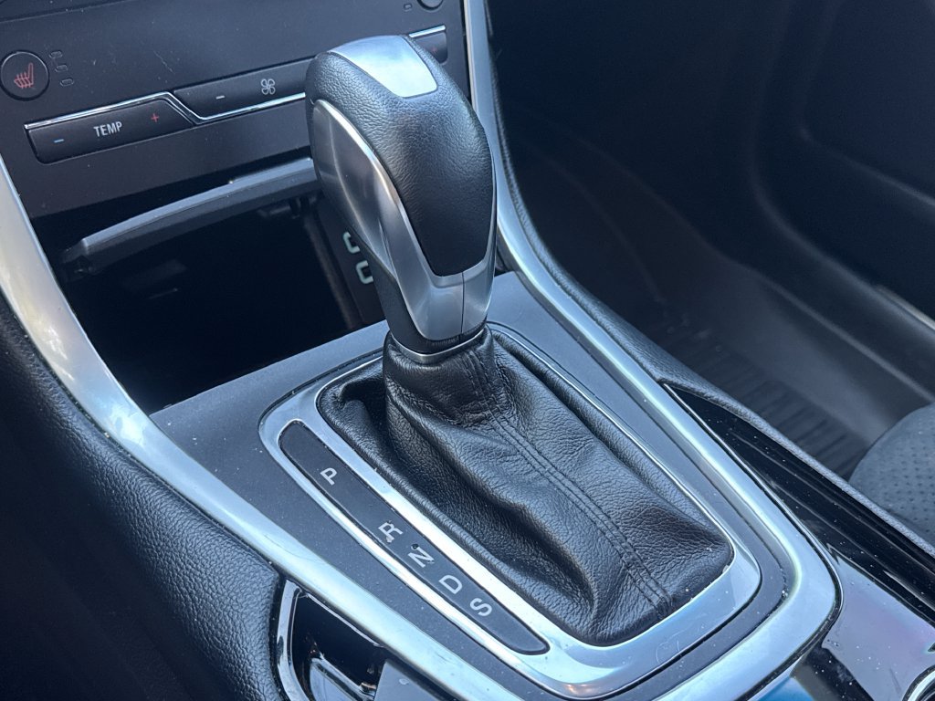 Used 2018 Ford Edge Sport w/ Technology Package AWD/4WD image 15