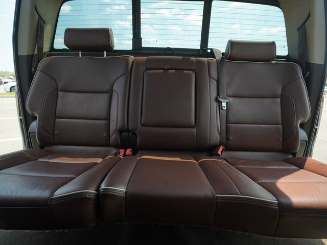 Used 2015 Chevrolet Silverado 1500 High Country w/ High Country Premium Package image 32