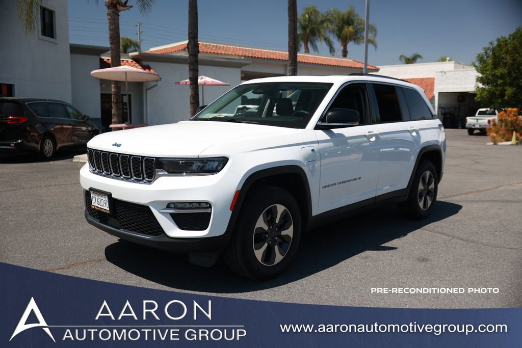 Used 2023 Jeep Grand Cherokee 4WD 4xe image 1