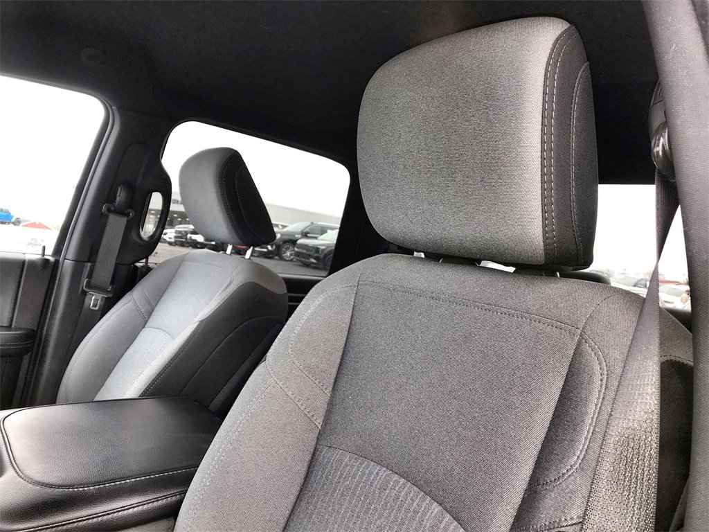 Used 2024 RAM 2500 Big Horn w/ Bed Utility Group image 11