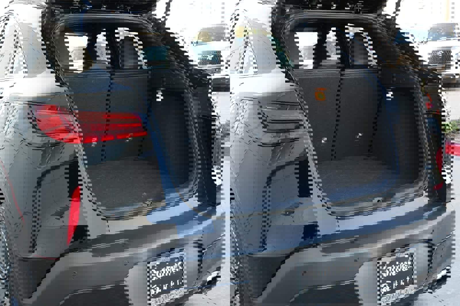 Used 2024 INFINITI QX55 Essential w/ Accent Package image 20