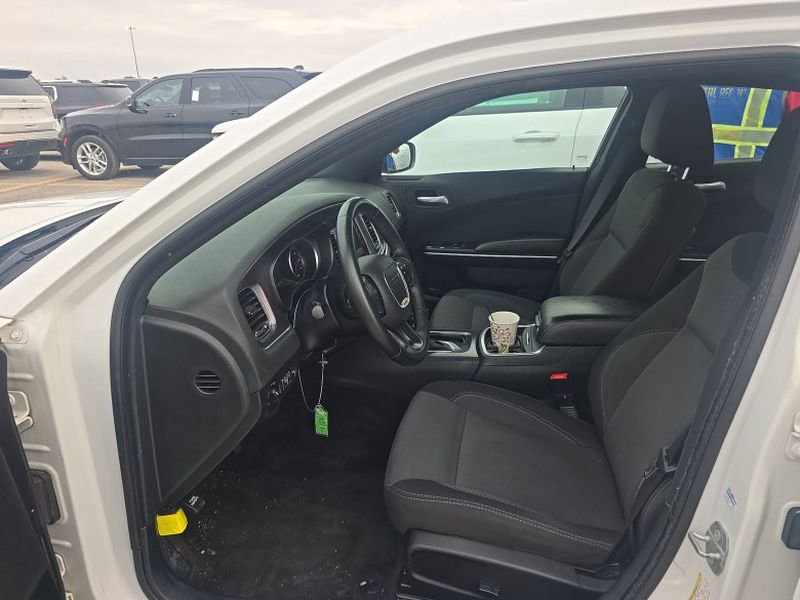 Used 2016 Dodge Charger SE RWD image 22